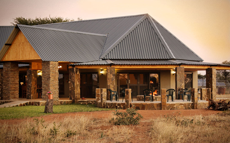 Africa Awaits Lodge