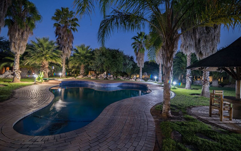 Tautona Lodge pool at night